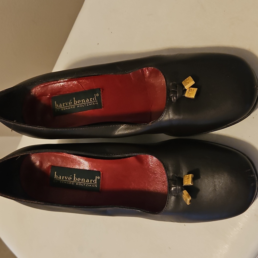 Harve Benard by Benard Holtzman Dark Brown Leather Heels